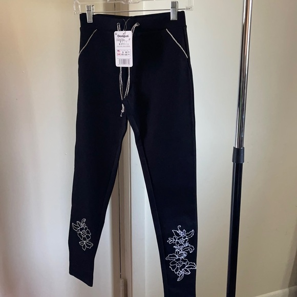 Desigual black and white legging size XS